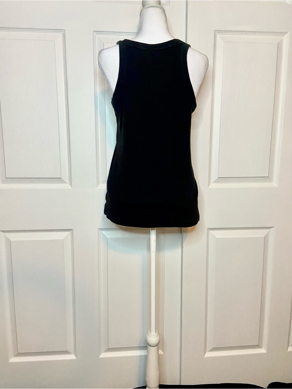 H&M Black Racerback Tank Top - Picture 2 of 5